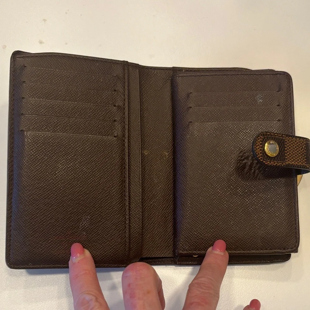 Louis Vuitton Brown Checkered Wallet - Picture 5 of 6
